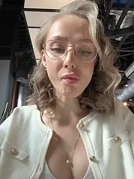 CaseyStar online show from February 2025 09:33:01 AM