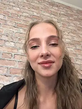 CaseyStar online show from October 2025 11:55:01 AM