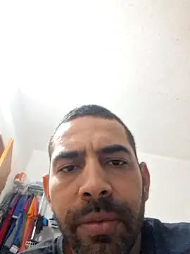 Snapshot of Alsaud1106 chatting on March 2025 02:18:01 PM Alsaud1106 online show from March 2025 02:18:01 PM