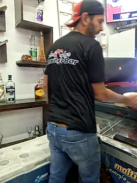 Snapshot of Alsaud1106 chatting on March 2025 08:20:02 PM Alsaud1106 online show from March 2025 08:20:02 PM