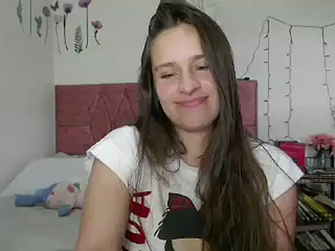 Snapshot of Serenity chatting on December 2024 09:18:02 PM Serenity online show from December 2024 09:18:02 PM