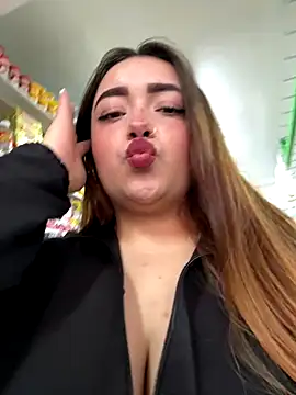 Tatiana O online show from October 2025 05:02:02 PM