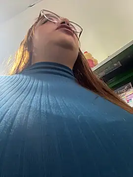 Tatiana O online show from February 2026 01:04:01 PM