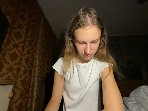 Eva Angel3 online show from September 2025 06:20:01 PM