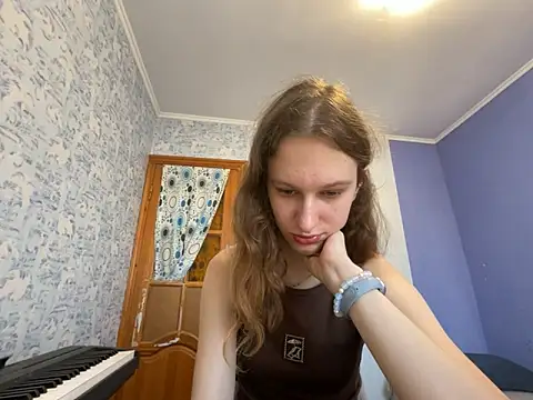 Snapshot of Eva_Angel3 chatting on June 2026 05:00:02 PM Eva Angel3 online show from June 2026 05:00:02 PM