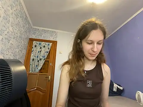 Snapshot of Eva_Angel3 chatting on June 2026 05:48:01 PM Eva Angel3 online show from June 2026 05:48:01 PM
