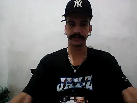 gatobranco001 online show from June 2026 08:07:02 PM