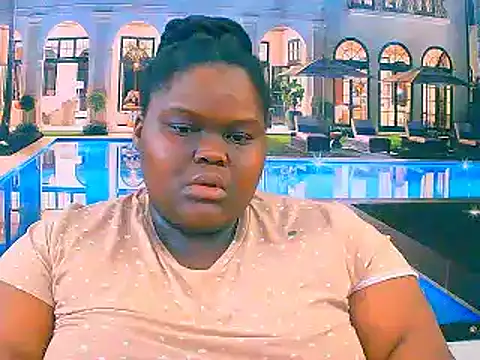 EbonyHotBuns online show from December 2025 06:36:01 PM