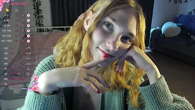 Snapshot of ReddHotPipper chatting on December 2024 05:09:02 AM ReddHotPipper online show from December 2024 05:09:02 AM