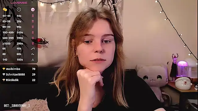 Snapshot of Moona_xx chatting on December 2024 02:36:02 AM Moona xx online show from December 2024 02:36:02 AM