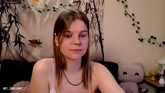 Snapshot of Moona_xx chatting on March 2025 11:26:01 PM Moona xx online show from March 2025 11:26:01 PM