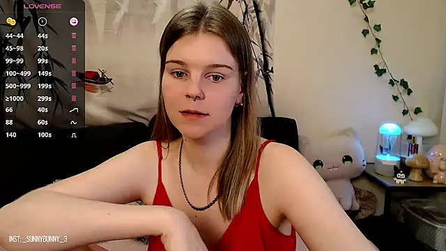 Snapshot of Moona_xx chatting on March 2025 11:03:02 PM Moona xx online show from March 2025 11:03:02 PM