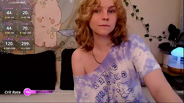 Moona xx online show from May 2026 10:37:01 PM
