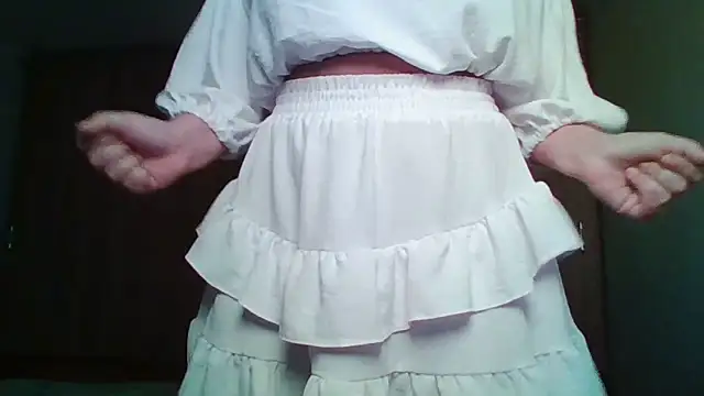 Snapshot of Evasapples chatting on November 2025 02:29:01 PM Evasapples online show from November 2025 02:29:01 PM