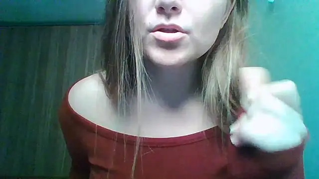Snapshot of Evasapples chatting on June 2026 01:20:02 PM Evasapples online show from June 2026 01:20:02 PM