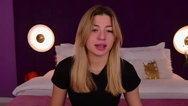 HelenaMorgan online show from October 2025 03:06:02 AM