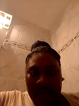 KennyBigWoman online show from November 2025 10:47:02 AM