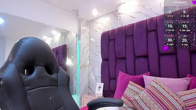 emma carterr1 online show from September 2025 02:44:02 PM