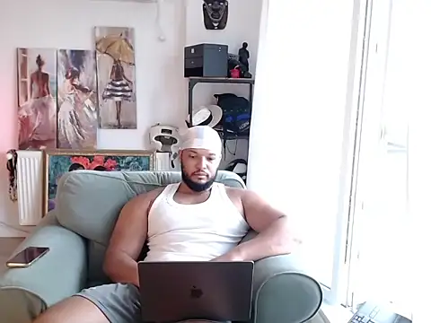 1LordKingsley online show from July 2026 03:48:02 PM