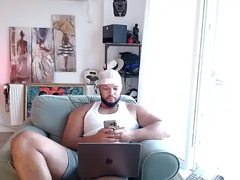 1LordKingsley online show from July 2026 04:00:02 AM