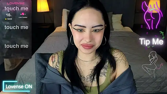 baby  kim online show from December 2025 05:06:02 AM