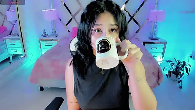 sexyy kitty18 online show from April 2026 07:45:01 AM