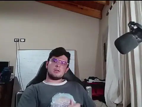 enzis3 online show from November 2025 09:25:02 PM