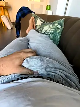 cricrimsBarcelona online show from December 2024 10:12:01 AM