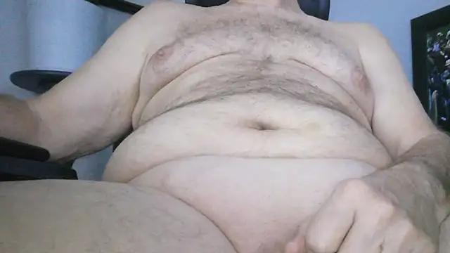 Snapshot of Leo_Sanders chatting on February 2026 02:27:01 PM Leo Sanders online show from February 2026 02:27:01 PM