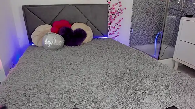 KristiVegass online show from September 2025 05:33:01 AM