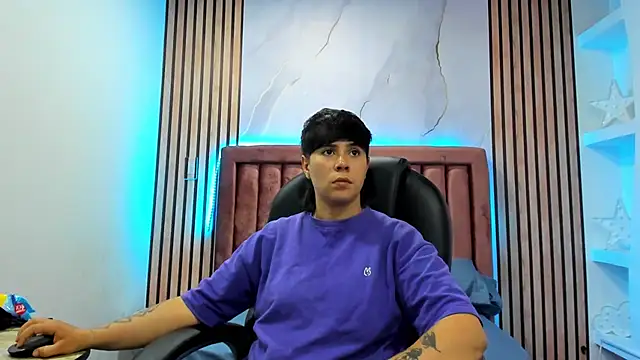 AbbySmiitth  online show from March 2025 07:12:01 PM