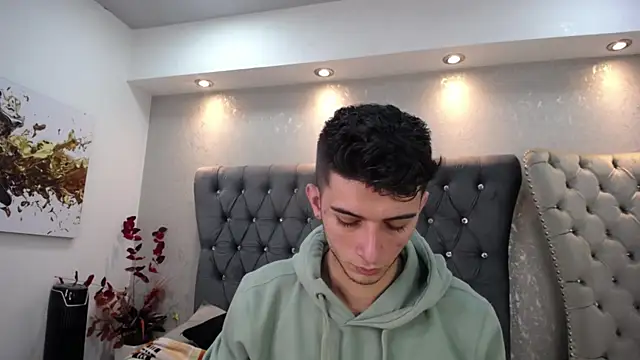 MrWilliseo online show from January 2025 08:10:02 PM