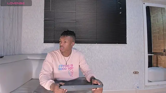 KENDER21  online show from September 2025 08:31:02 PM