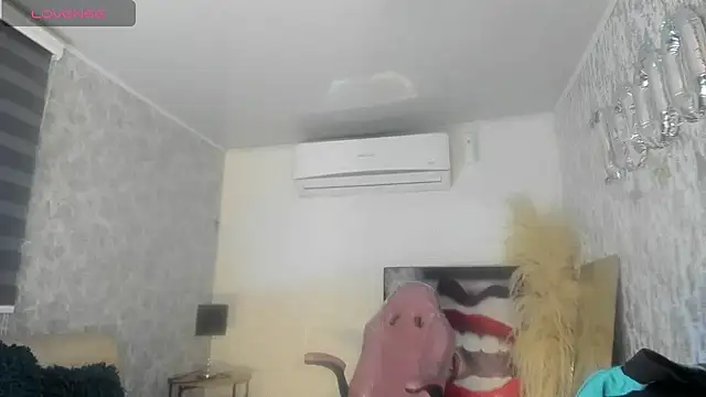 KENDER21  online show from November 2025 08:00:01 PM