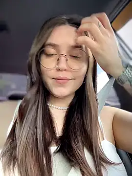 Snapshot of meow_girl chatting on June 2026 11:37:02 AM meow girl online show from June 2026 11:37:02 AM