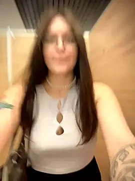 Snapshot of meow_girl chatting on July 2026 02:01:01 PM meow girl online show from July 2026 02:01:01 PM