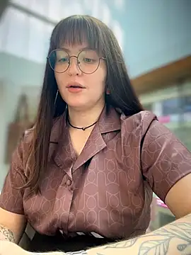 Snapshot of meow_girl chatting on July 2026 11:24:02 AM meow girl online show from July 2026 11:24:02 AM
