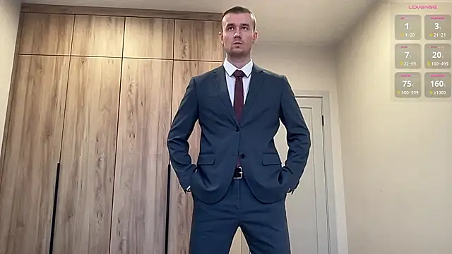 cute mark online show from February 2026 06:40:01 AM