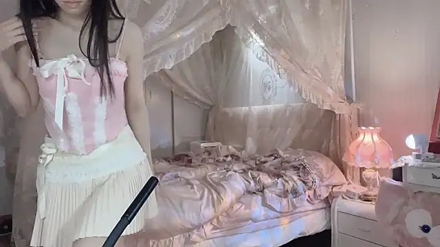 JennieKim RoseannePark online show from December 2024 02:16:02 PM