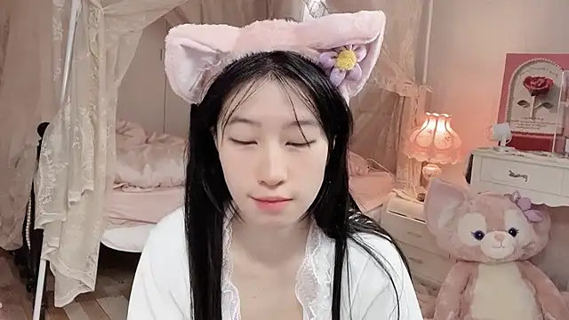 JennieKim RoseannePark online show from December 2024 03:11:02 PM