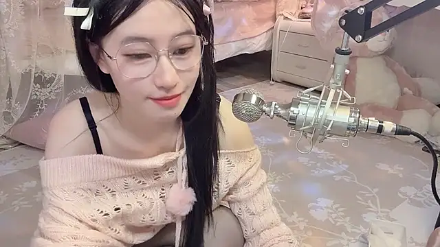 JennieKim RoseannePark online show from December 2024 07:28:02 PM