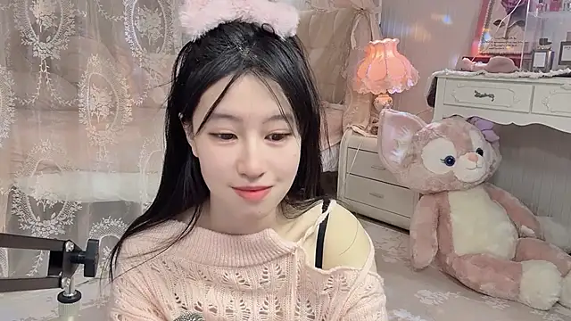 JennieKim RoseannePark online show from December 2024 01:32:01 PM