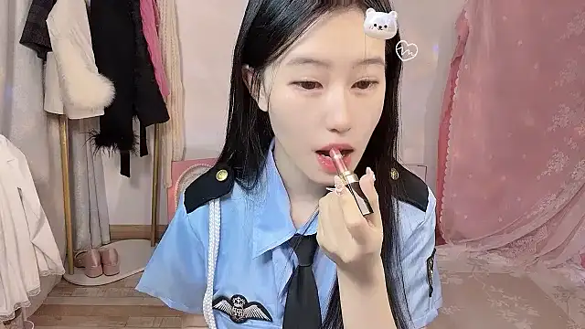 JennieKim RoseannePark online show from January 2025 01:56:01 PM