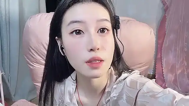 JennieKim RoseannePark online show from January 2025 02:05:01 PM