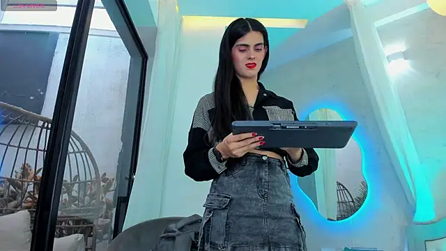 Venusflame   online show from November 2025 11:51:02 AM