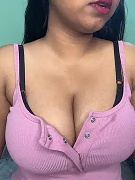 Ishaani 0 online show from April 2026 07:14:01 PM