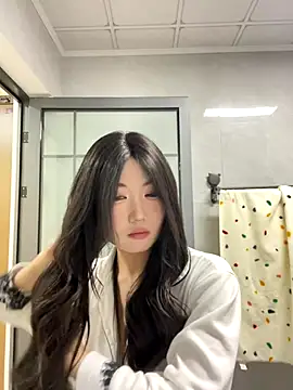 Snapshot of xyebobs chatting on December 2025 12:56:01 PM xyebobs online show from December 2025 12:56:01 PM