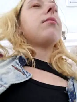 Snapshot of Public_Katrisha chatting on November 2025 03:56:02 PM Public Katrisha online show from November 2025 03:56:02 PM