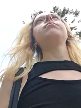 Snapshot of Public_Katrisha chatting on December 2025 03:54:01 PM Public Katrisha online show from December 2025 03:54:01 PM