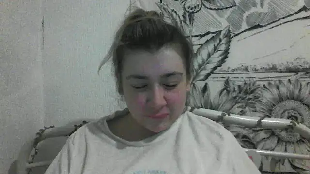 CamilaCherryX online show from February 2026 07:48:01 PM